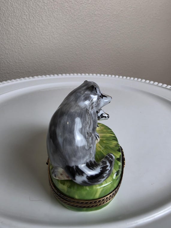Vintage Limoges Racoon Porcelain Trinket Box Elda Creations Stamped Collectible View 5