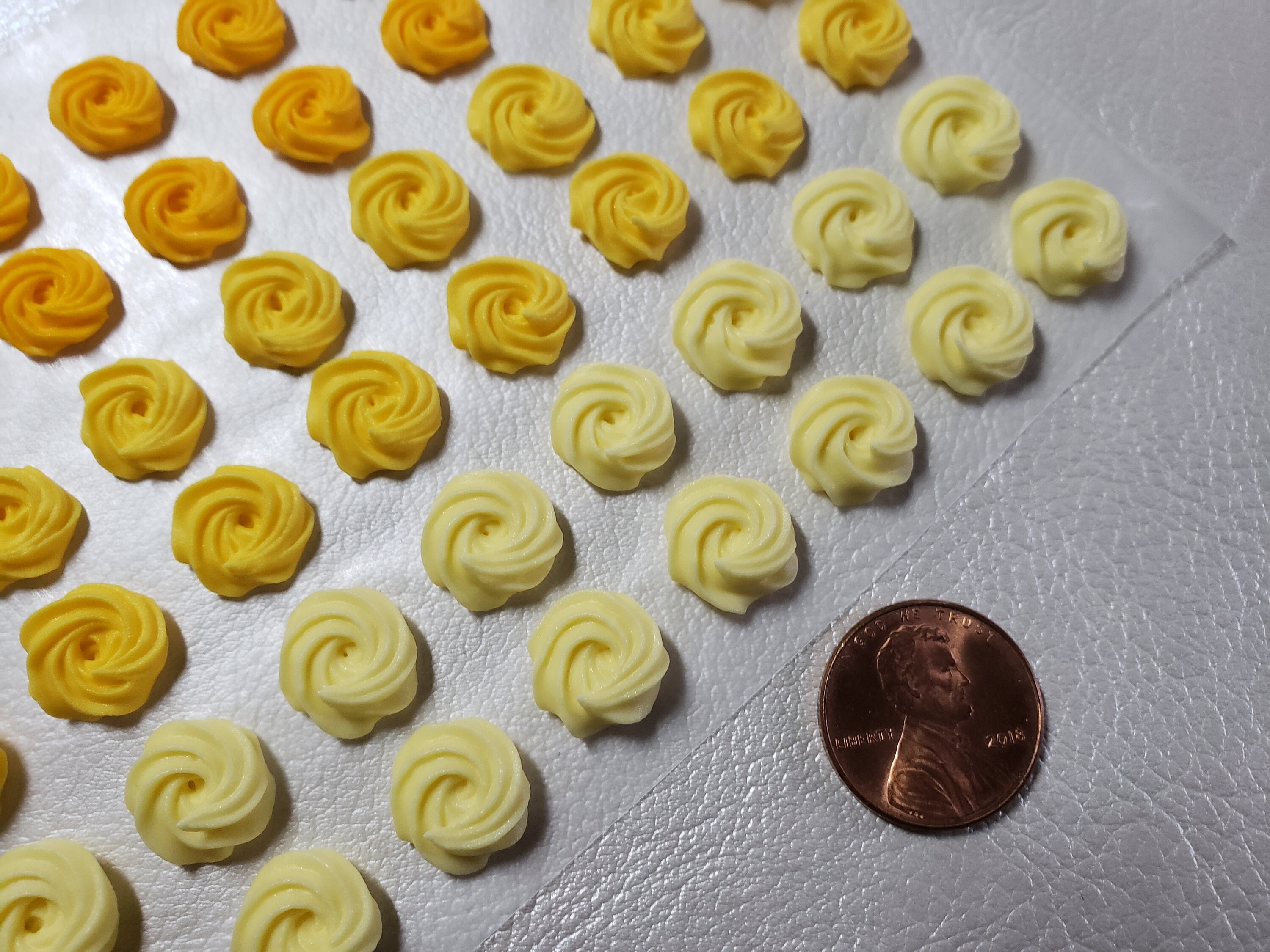 LIMITED EDITION COLORS: 48 Swirl Roses, Royal Icing Flowers for Cookie ...