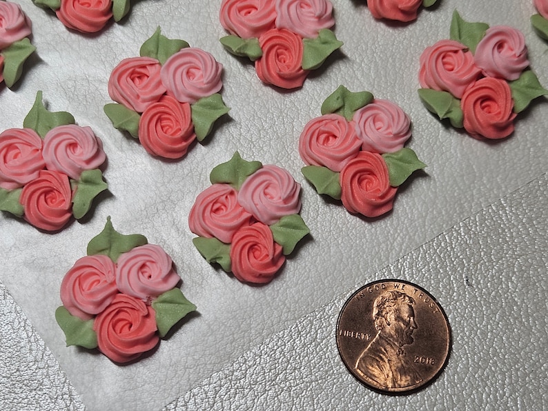 Royal icing flowers for cookie decorating, groups of 3 swirl roses with leaves, shades of pink image 2