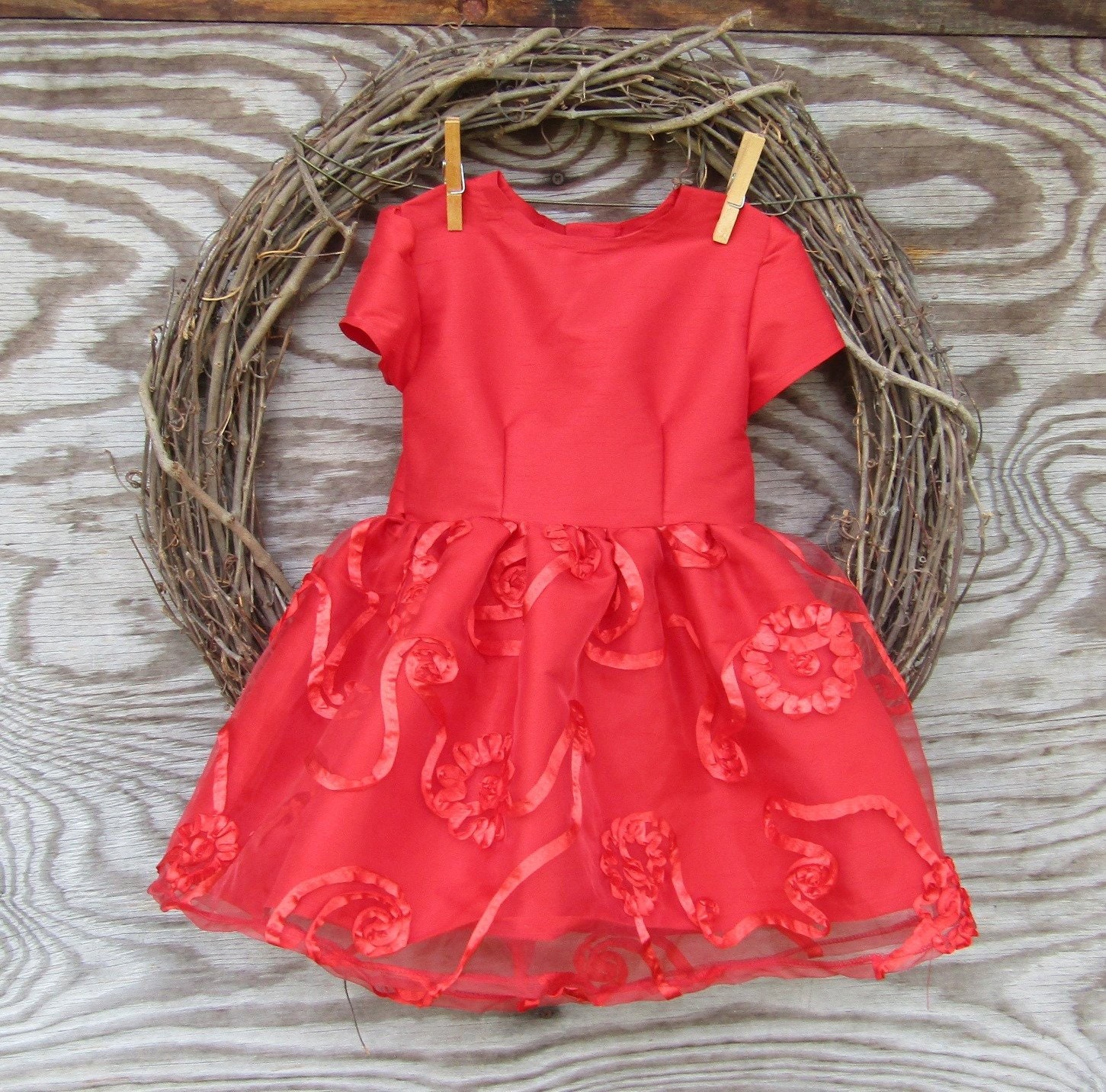 Red STRIPE SHORTS HAND SMOCKED OUTFIT BOYS GIRLS Christmas OUTFIT party