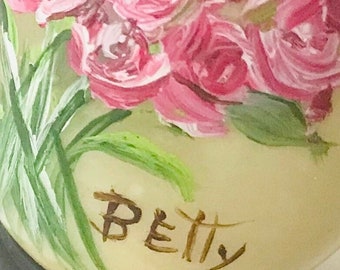 Hand Carved Alabaster Egg, Colorful Rose Bouquet, Decorative Oil Painting Art, Made In Spain, Hand Painted, Artist Signed “Betty”