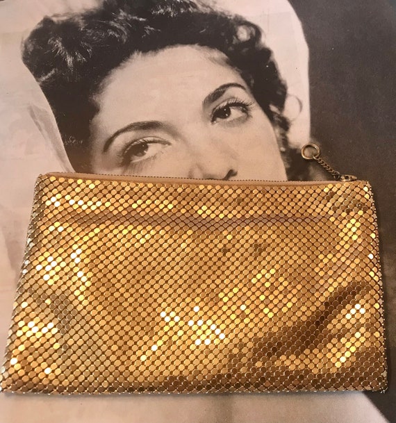 1930s Vintage Gold Mesh Purse, Bond Street New Yo… - image 4