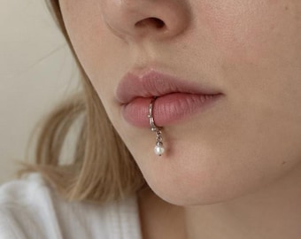Silver No Piercing Lip Cuff, Brass Faux Lip Ring ,Minimalist Korean Lip Clip Jewelry
