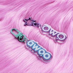 OwO awoo || 2&quot; Acrylic Charm Keychain