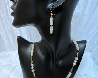 Handmade Blush White Gold Beaded Jewelry Set, Necklace, Bracelet, Earrings