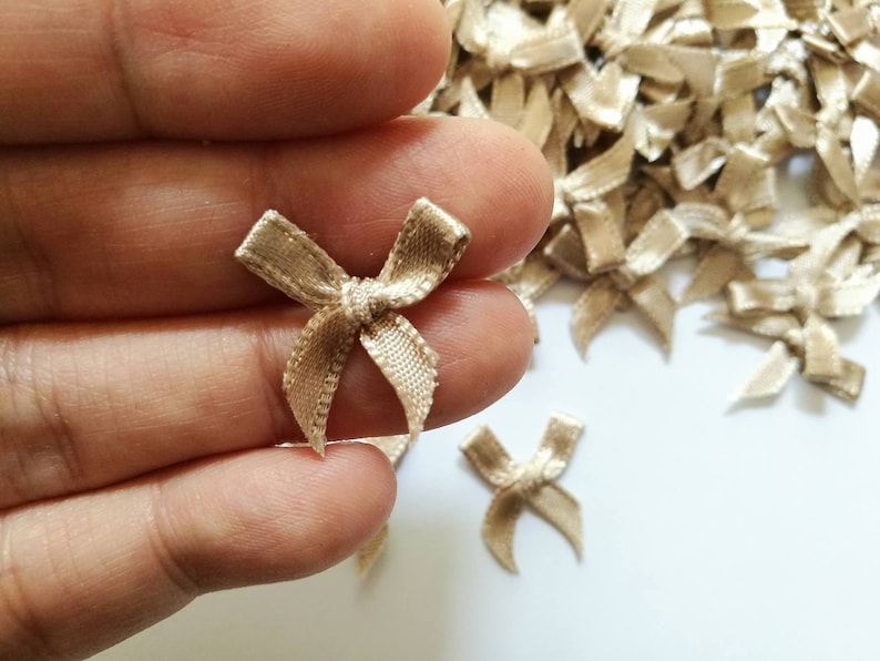Tiny Appliques 4mm miniature 100 bows Burly Wood mini satin bows