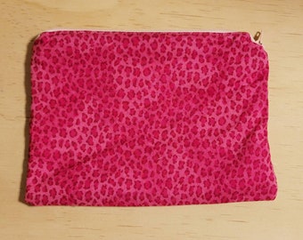 Hot pink cheetah print multipurpose zipper bag