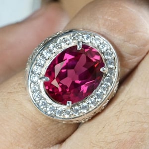 Ovale herenring met rode edelsteen en halo, statement zegelring van 925 sterling zilver.