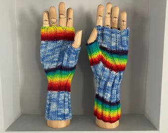 Somewhere (Fingerless Merino Mitts)