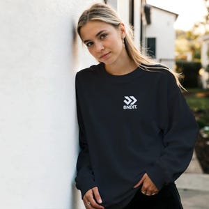 BNDIT Essential Sweatshirt, Minimalist Streetwear Pullover, Unisex Crewneck, Urban Logo Sweater, Clean Aesthetic, Everyday Basic image 3