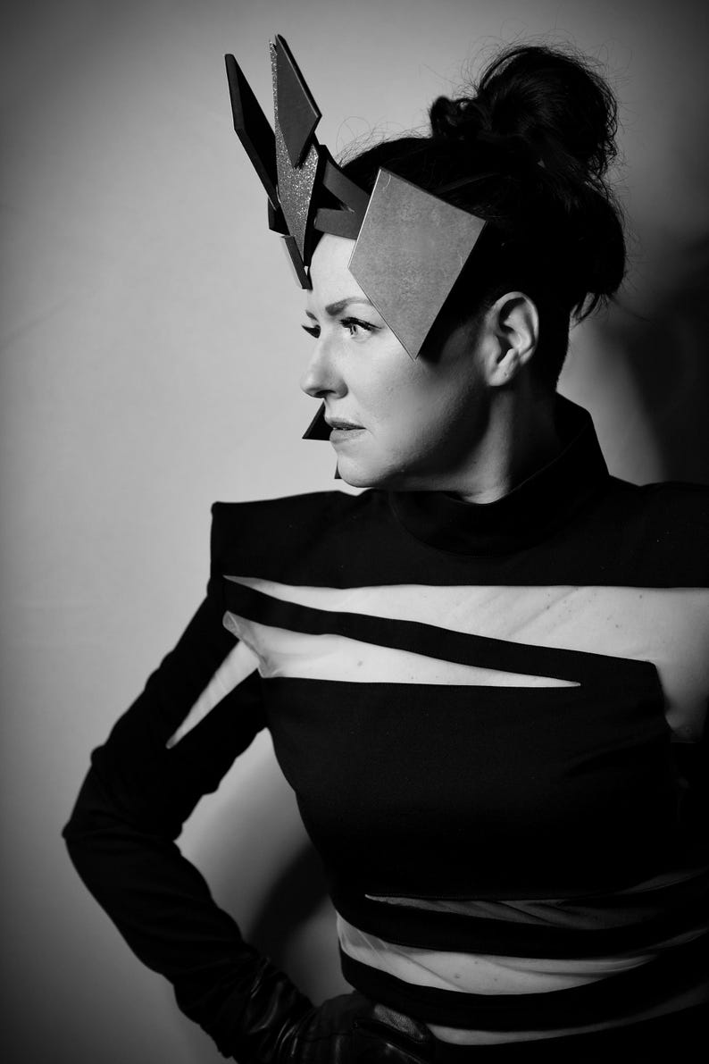 Angular Shape Person Chrome Core Metallic Headgear Sci-fi Futuristic Headdress Costume ...