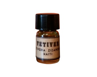 Vetiver Essential Oil, Vetiveria zizanioides, Hydrodiffused, Haiti