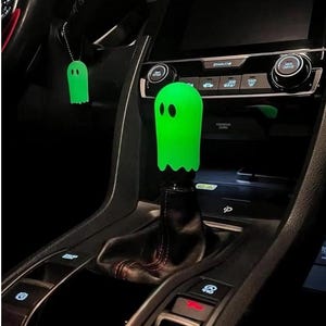 Ghost Weighted Shift Knob – JDM Halloween Manual Transmission Custom Gear Shifter