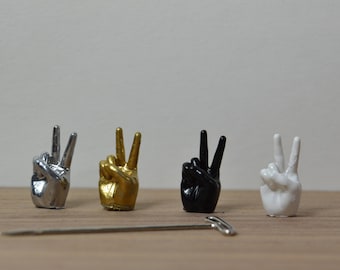 Tiny Peace Fingers Art Statue 1:12 Scale