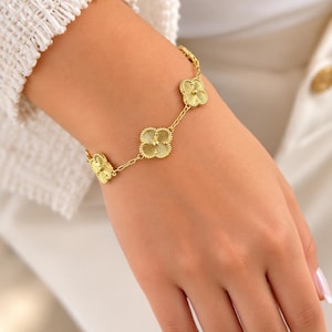 Vca clover bracelet - Etsy 日本
