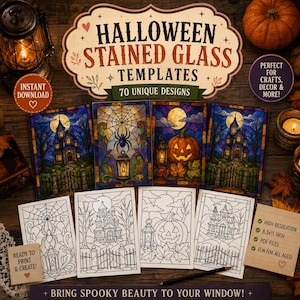 Puede incluir: Una colección de plantillas de vidrieras para Halloween con 70 diseños únicos. El conjunto incluye ilustraciones impresas de casas encantadas, arañas y calabazas, junto con patrones de arte lineal en blanco y negro para manualidades.