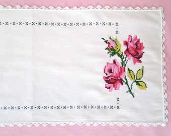 Vintage Embroidered Dresser Scarf Cross Stitch Rose Pink Roses