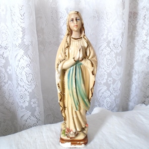 Vintage Our lady Of Lourdes Statue Chippy Chalkware 8 3/4 Inches Italy Depositato