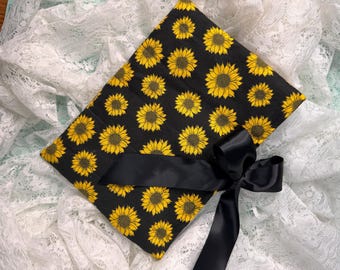 Quilted Sunflower Book Sleeve Pouch, Lined Satin Ribbon Tie (10.5 x 7.5")