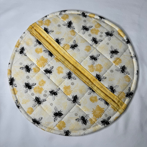 Tortilla Warmer, Hand Sewn, Cotton, Quilted, Tortilla Warmer, Bees and Yellow