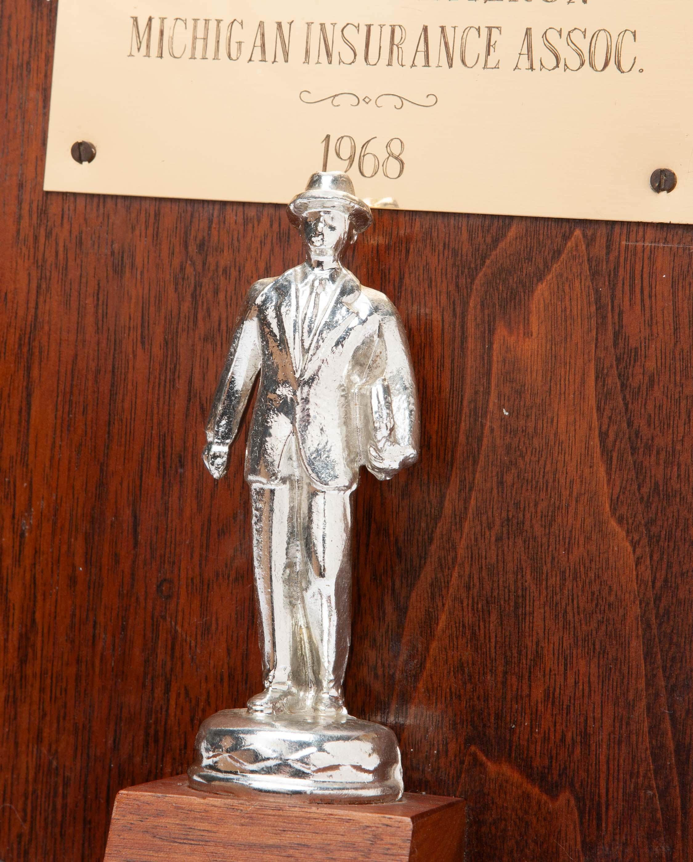 1960's BUSINESS SALESMAN Plaque Trophy - Michigan Insurance Assoc ...