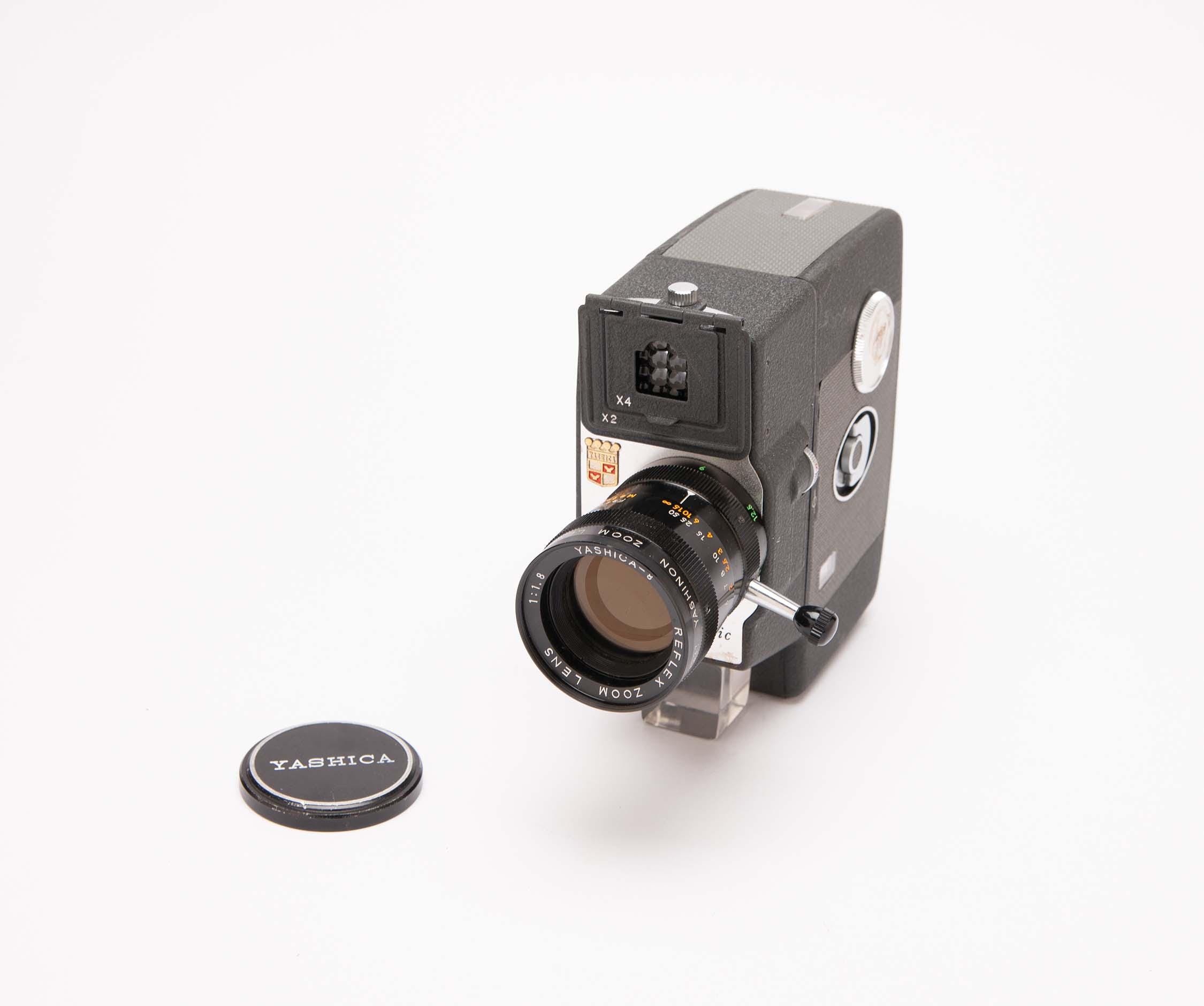 YASHICA U-MATIC 8mm Movie Camera - Reflex Zoom Lens - Working - Etsy