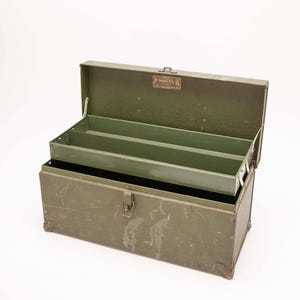 Vintage 1950 Box - Etsy
