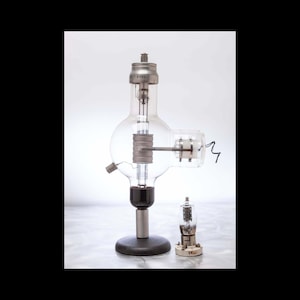 Vintage 861 RCA Radiotron Tube - HUGE WW2 Navy Radio Transmitter Tube - Cool RARE Display Tube - Steampunk Project Lamp