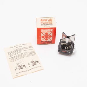 AMPLEX Re-Loadable Flash-Cube - Use AG Flash Bulbs with Magic Cube Cameras - RARE