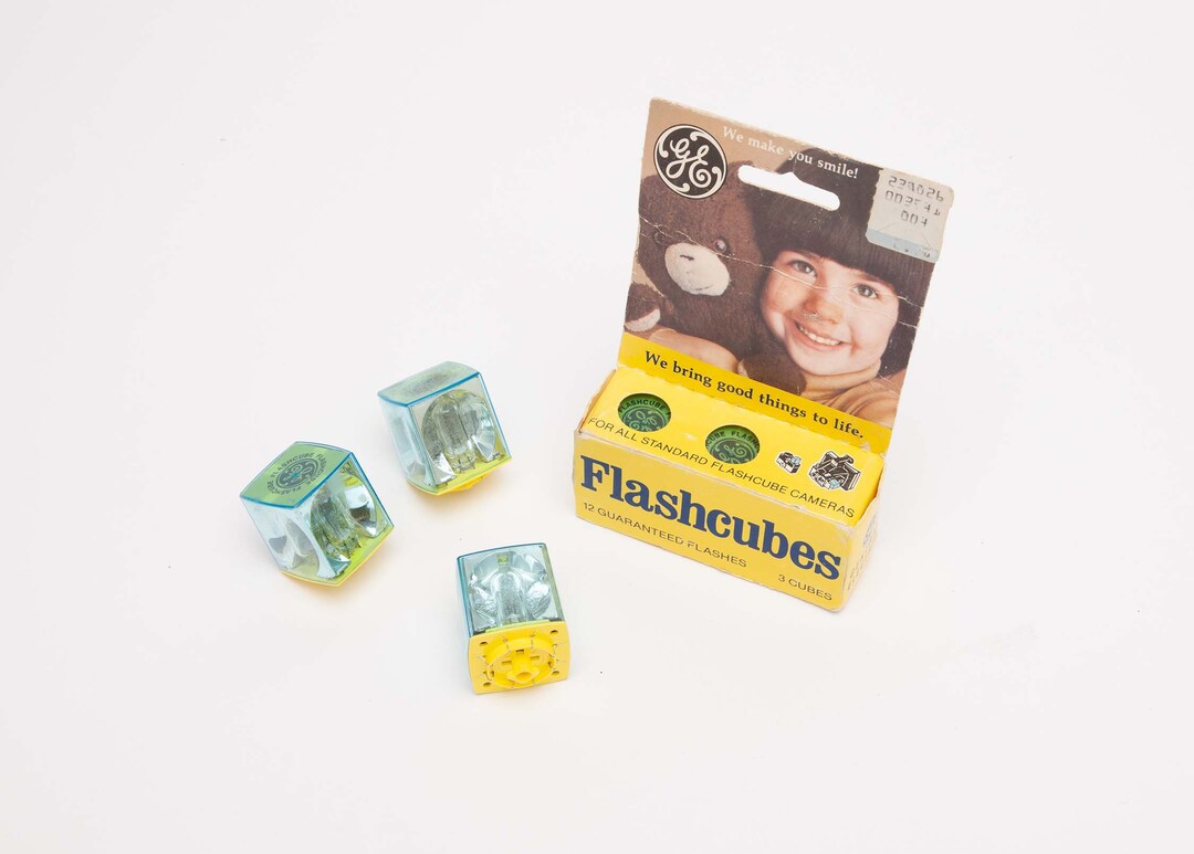 GE Flash Cubes 3 Cubes 12 Flashes Vintage Photography for Kodak