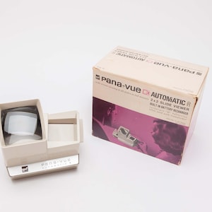 PANA-VUE Automatic R Lighted Slide Viewer - Model 6579 - Put your own slide in for a Great Gift