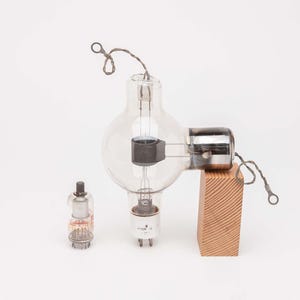 Large Ball Shaped Vacuum Tube - RARE 860 Transmitting Tube - Retro Industrial - Make Your Own Steampunk Lamp
