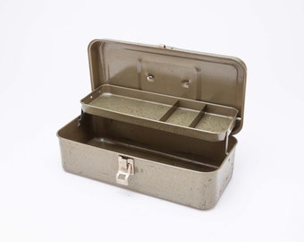 Metal Tackle Box Vintage Rustic Fishing Gear Craft Supply Container 