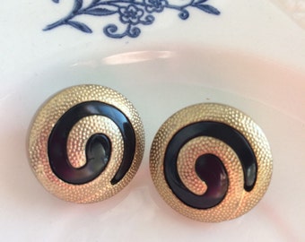 earrings vintage black and gold swirl