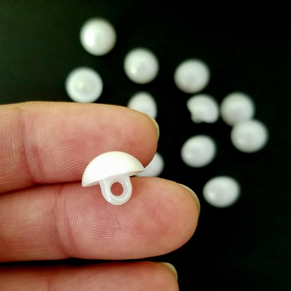 Plastic White Pearl Wedding Gown Shank Buttons in Half Round Shape / 16L / 10 mm / 3/8 in