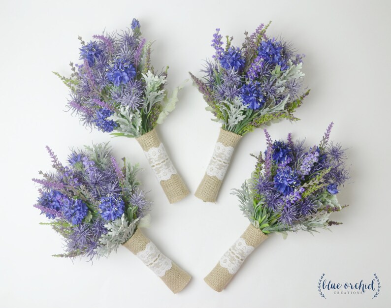 lavender bridesmaid bouquets