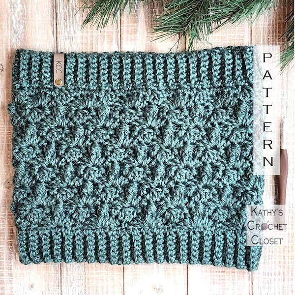 Crochet Cowl PATTERN - Hodag Cowl - Winter Scarf Pattern- DIY Crochet Cowl Pattern - Circle Scarf Crochet Pattern