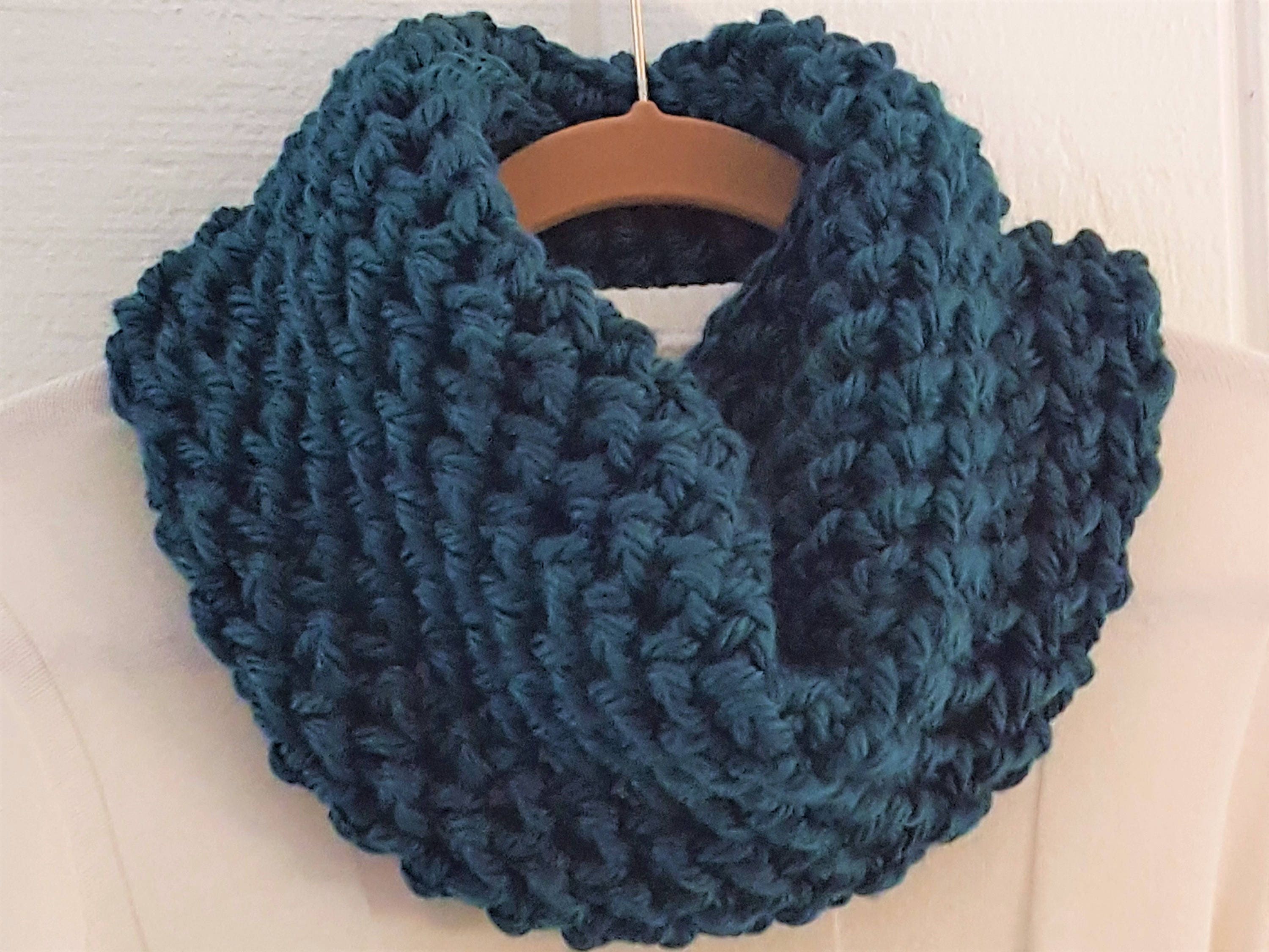 Crochet Cowl PATTERN Chunky Herringbone Cowl DIY Circle Scarf | Etsy