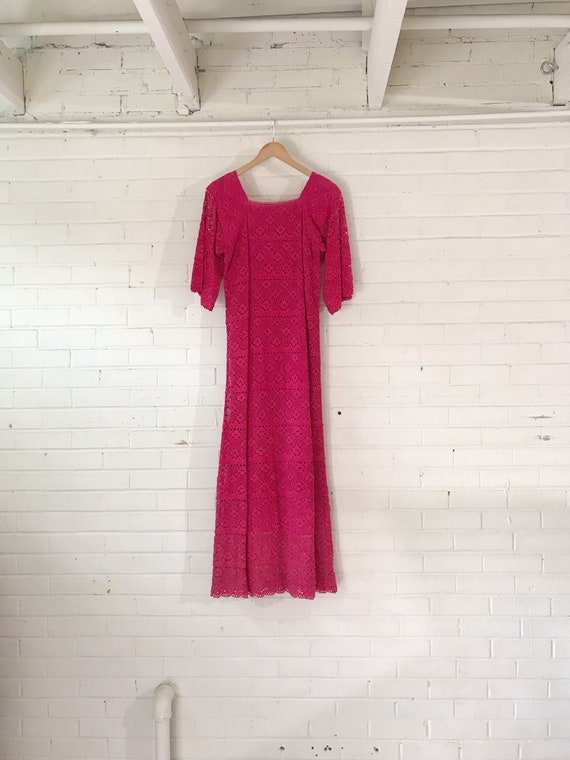 60s Vtg Fuchsia Crochet Boho Mexican Wedding Dress