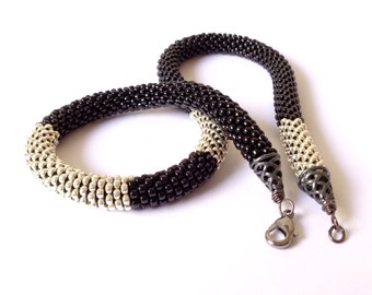 Beaded Rope Necklace/Christmas Gift Idea/Black&Aluminium necklace/Statement Necklace/Crocheted Necklace/Virtù n.1