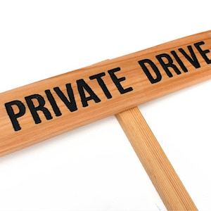 PRIVATE DRIVE Sign, Warning Marker, Driveway Sign, Outdoor Marker, No Trespassing Signage, Private Property Marker, Yard Art, Private Sign