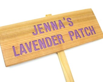 Signo de parche de lavanda, su nombre aquí, arte del patio, marcador al aire libre, signo personalizado, marcador personalizado, signo de lavanda, marcador de la flor, signo de regalo