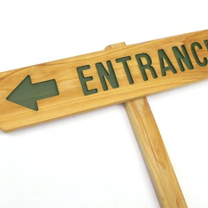 ENTRANCE Directional Sign, Outdoor Sign, Yard Art, Directional Sign, Arrow Marker, Parking, Wedding Sign, Party Signage, Helpful Signage