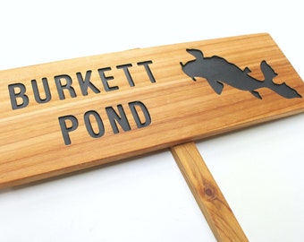 KOI FISH Cutout Sign, Yard Art, Marcador al aire libre, Su nombre aquí, Señalización personalizada, Letrero personalizado, Signo de pescado, Marcador de estanque, Letrero de carpa, Pez