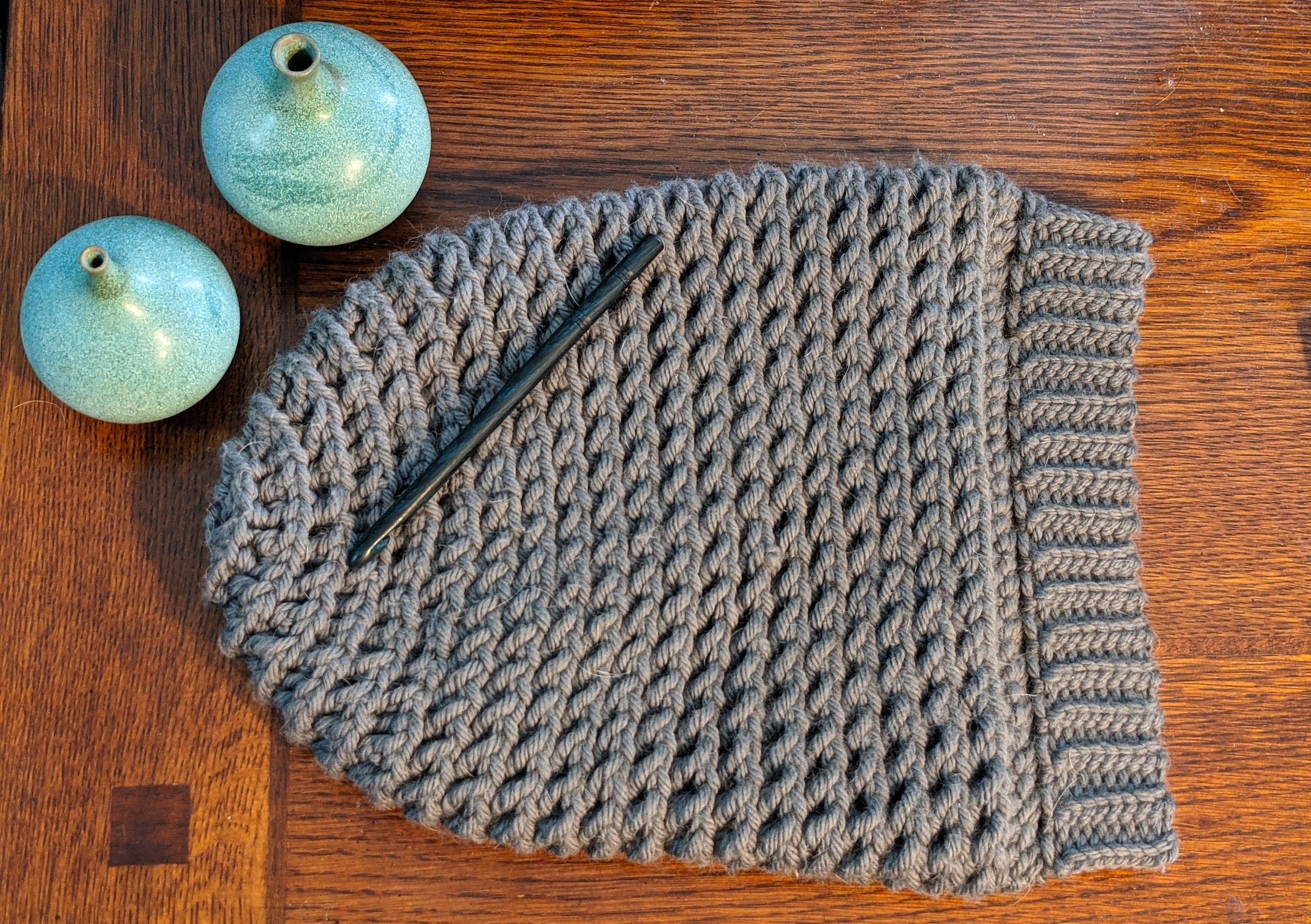 Hand knit crosshatch beanie Chunky Wool Beanie – Norwegian Hand-Knit | The Westcoaster  main image 4