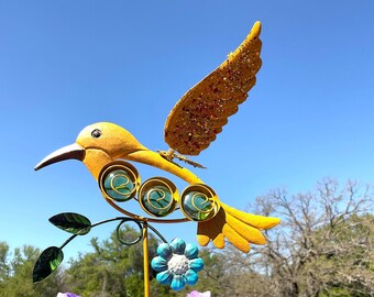 FLUTTERING Yellow HUMMINGBIRD Flower Pot Stake / Colorful Garden Art/Metal Hummingbird Garden Stake/Metal Yard & Garden Art/Outdoor Garden