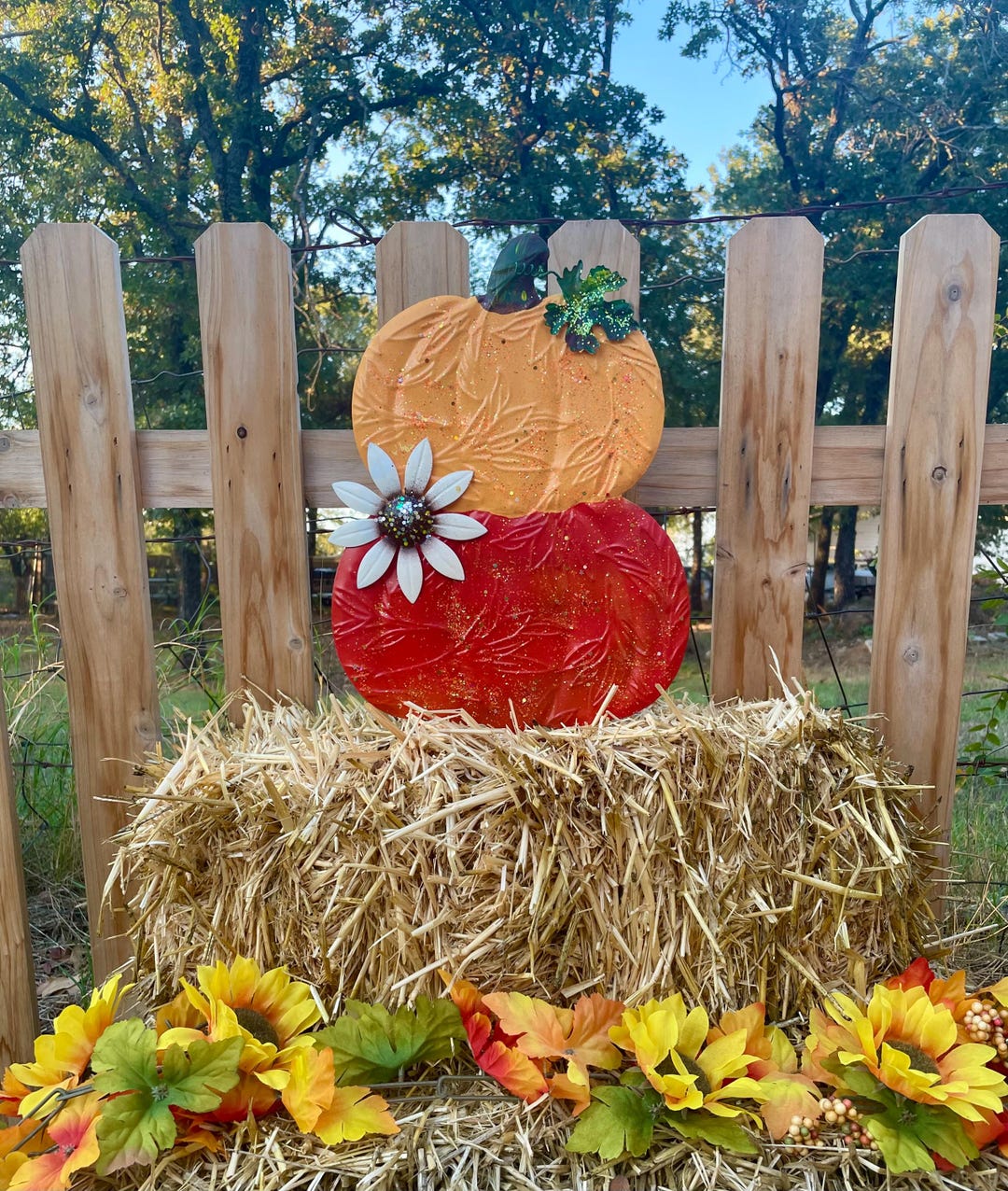 Embossed Stacked Metal Pumpkin Garden Stake / Fall Metal Outdoor Decor ...