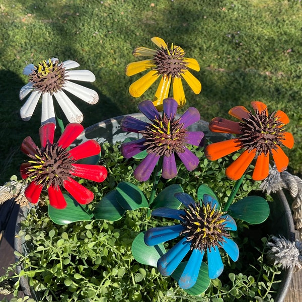 Spring CONEFLOWER Stakes 15" High - Metal Garden Flowers Pick Your Color - Flower Pot Stakes - Metal Yard Art