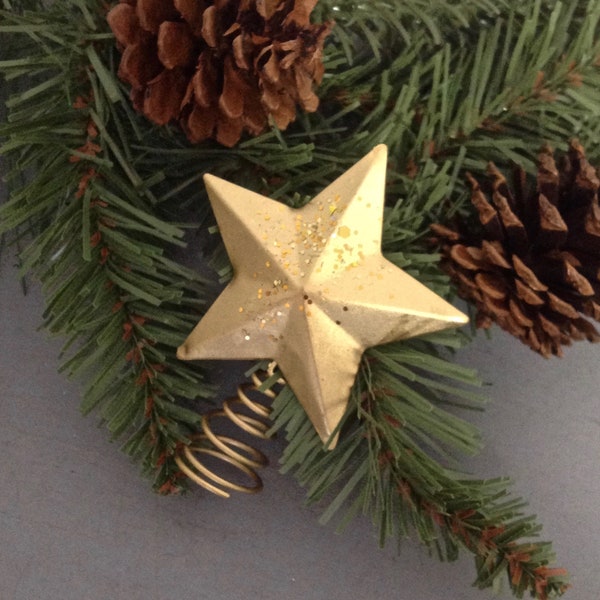 Mini Glittered Gold Star Tree Topper, 2.75” Metal Star, Little Small Tiny Gold Christmas Tree Star, Christmas Tree Decor