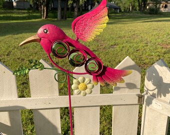 Fluttering PINK HUMMINGBIRD Garden Stake - Flower Pot Stake - Metal Yard Art - Pink Bird Garden Decor